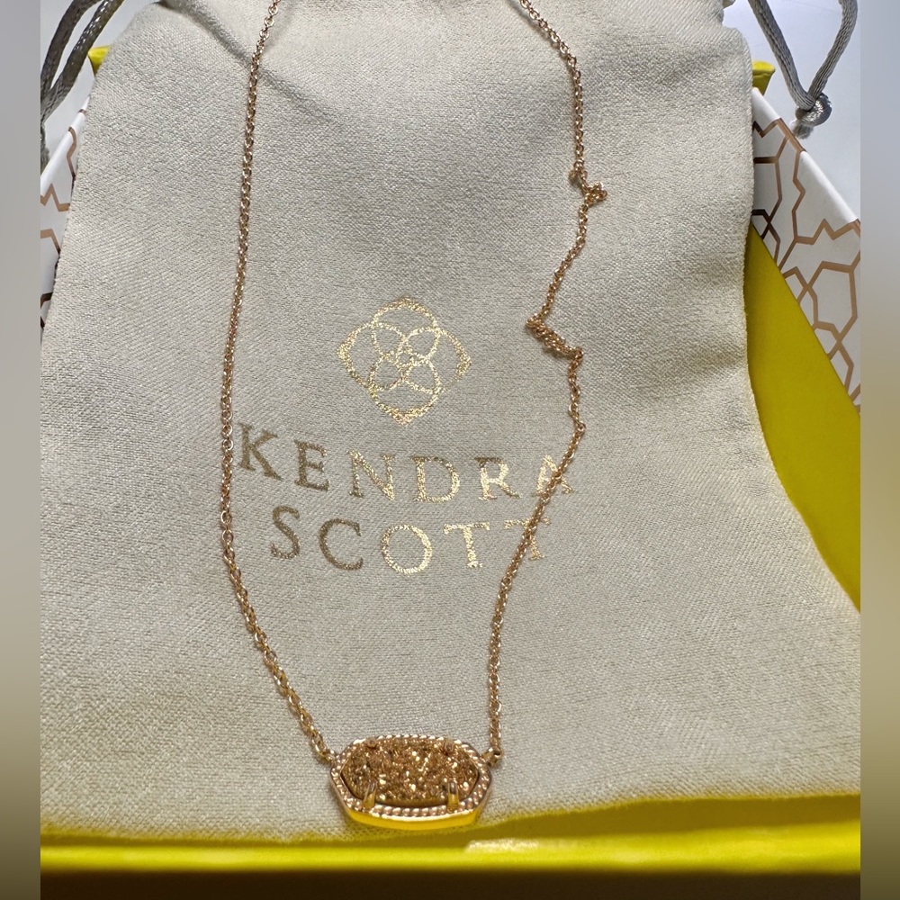 Kendra Scott Necklace: Rosegoldtone drusy stone pendant